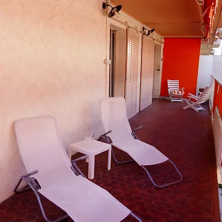 Apartment Les Patios 아파트 쎙뜨호뻬